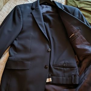 Men's suit